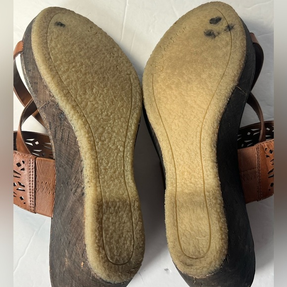 Sam Edelman | Nylee Brown Wedge Sandal size 9M - Picture 6 of 9